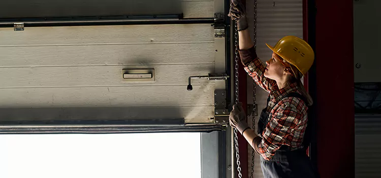 Addressing Common Garage Door Stoppage Issues in Eloy, AZ