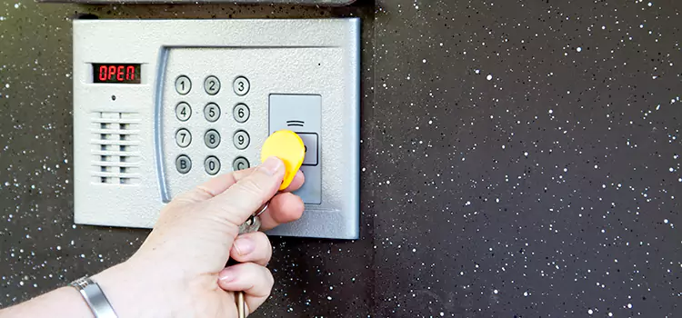 Electronic Door Lock Installation Eloy