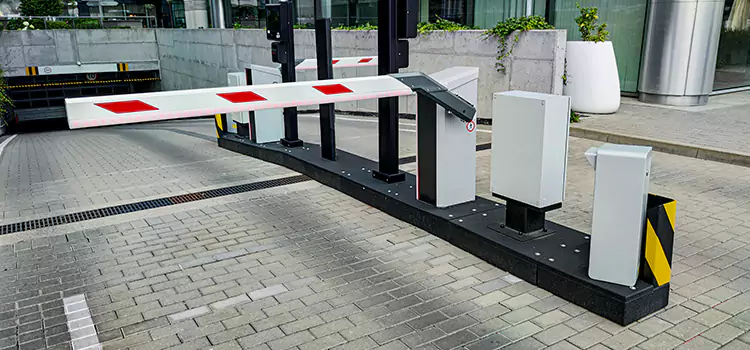 Custom Gate Design & Integration Eloy